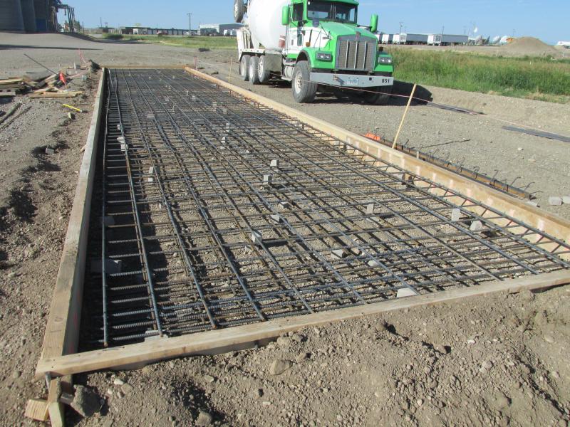 Double mats of 5/8" rebar in a slab design foundation  